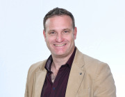 Portrait of Dr. Oded Steinberg